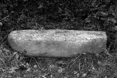 Ogham Stone, Megalith