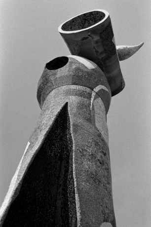 Dona i Ocell, Parc Joan Miró, Barcelona, Spain, August 2002