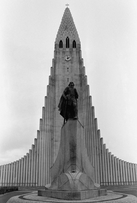 Hallgrimskirkja, Reykjavik, Iceland, April 2006