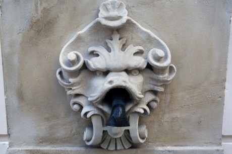 Spiggot, Belvedere, Vienna, Austria, December 2008