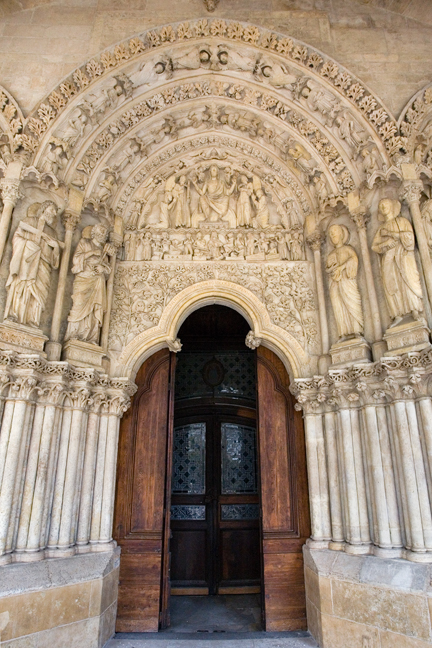 Basilique Saint Seurin, Bordeaux, France, April 2010 Basilique Saint Seurin, Bordeaux, France, April 2010