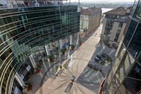Parvis Des Chartrons, Bordeaux, France, April 2010 Parvis Des Chartrons, Bordeaux, France, April 2010