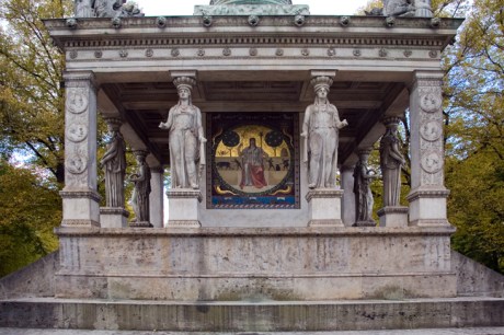 Friedensengel, Prinzregententerrasse, Munich, Germany, October 2009