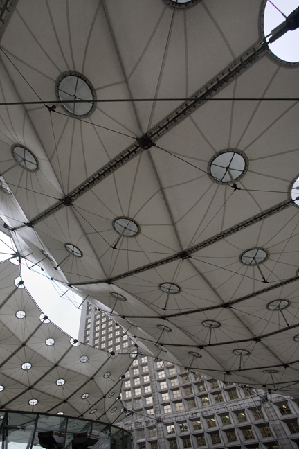 La Grande Arche, Paris, France, January 2010 La Grande Arche, Paris, France, January 2010