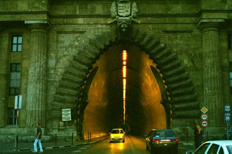 Tunnel, Clark Adam ter, Budapest, Hungary, June 2001