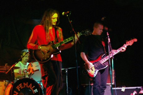 Wireless 3 - live at Eamon Dorans, Dublin - 1999