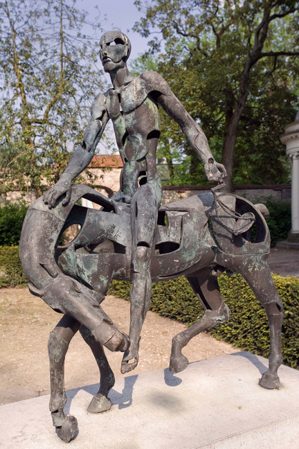 Ruiters van de Apocalypse, Arentshof, Bruges, Belgium, April 2011