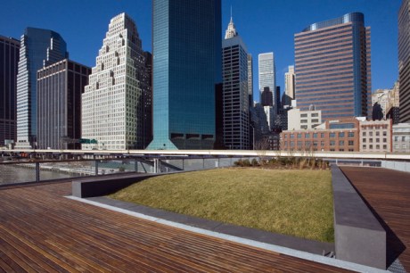 Pier 15, South Street Seaport, Manhattan, New York, America, January 2012