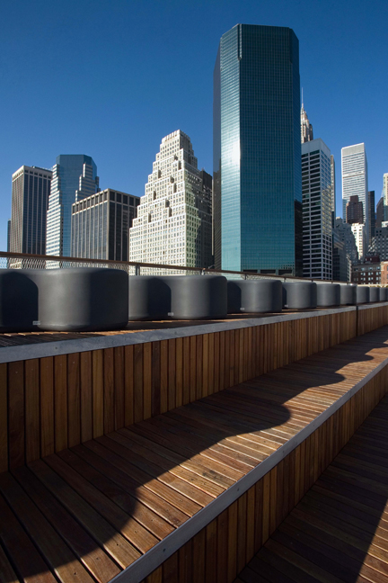 Pier 15, South Street Seaport, Manhattan, New York, America, January 2012