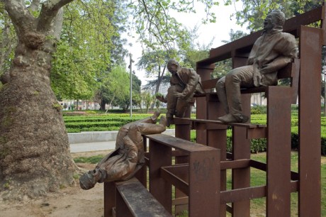 Juan Muñoz sculpture, Cordoaria Garden, Porto, Portugal, April 2012