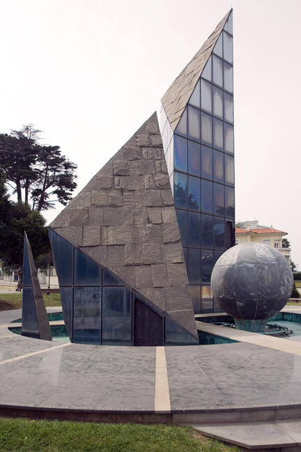 Avenida da Boavista, Porto, Portugal, April 2012