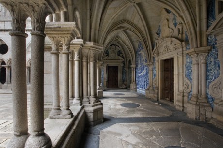 Gothic Cloisters, Sé do Porto, Porto, Portugal, April 2012