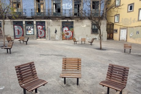 Largo do Moinho de Vento, Porto, Portugal, April 2012