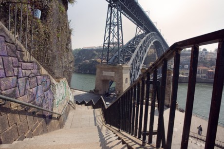 Avenida Gustavo Eiffel, Porto, Portugal, March 2012