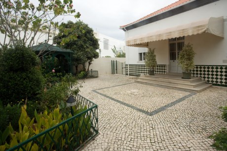 Rua Dr. Manuel Arriaga, Faro, Portugal, November 20122 Rua Dr. Manuel Arriaga, Faro, Portugal, November 2012