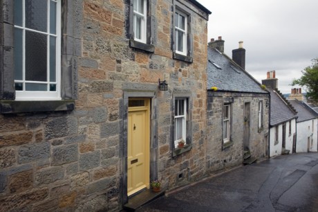 Tanhouse Brae, Culross, Dunfermline, Scotland, July 2019 © Tom O'Connor 2019