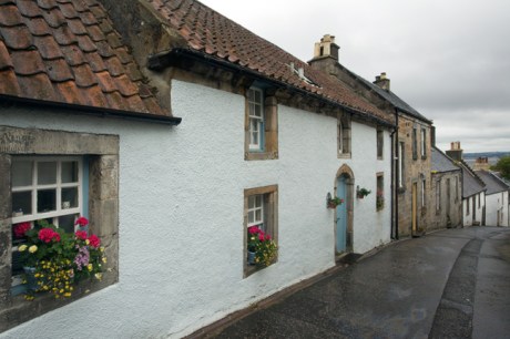 Tanhouse Brae, Culross, Dunfermline, Scotland, July 2019 © Tom O'Connor 2019