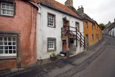 Tanhouse Brae, Culross, Dunfermline, Scotland, July 2019 © Tom O'Connor 2019