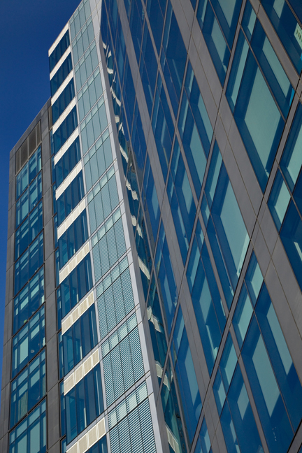 Barrow Street, Dublin, Ireland, October 2019 © Tom O'Connor 2019