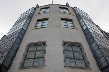 Erne Street Lower, Dublin, Ireland, November 2019 © Tom O'Connor 2019