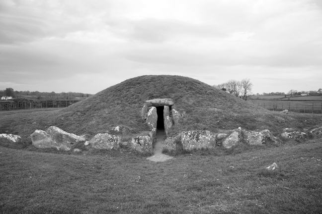 Bryn Celli Ddu Passage Tomb, Llanddaniel Fab, Wales, 2022
