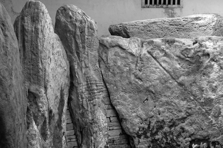 Knockmany Passage Tomb, Tyrone, Ireland, 2022