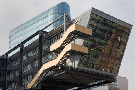 Wolkenbügel, Medienhafen, Düsseldorf, Germany, February 2025