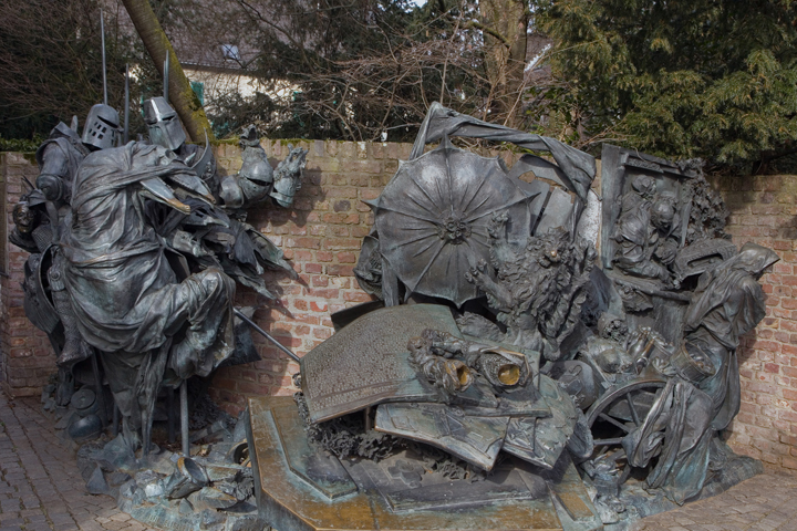 Stadterhebungsmonument, Düsseldorf, Germany, February 2025