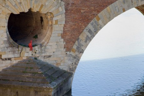 Pont Neuf, Toulouse, France, April 2025