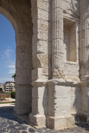 Arco dei Gavi, Verona, Italy, July 2025