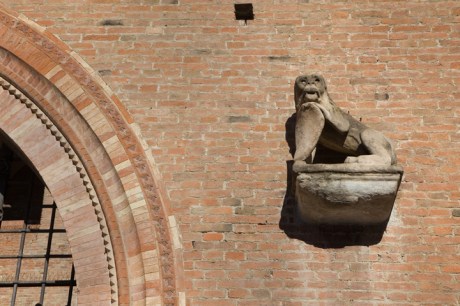 Palazzo Re Enzo, Bologna, Italy, July 2025