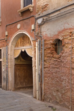 Sotoportego de la Corte Nova, Venice, Italy, July 2025