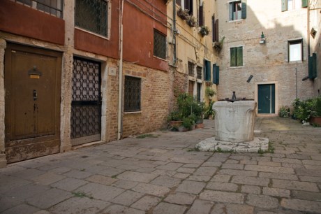 Corte Nova, Venice, Italy, July 2025