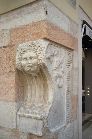 Corso Porta Borsari, Verona, Italy, July 2025